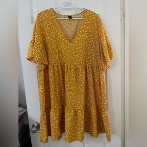 SHEIN Curve Allover Heart Print Smock Dress